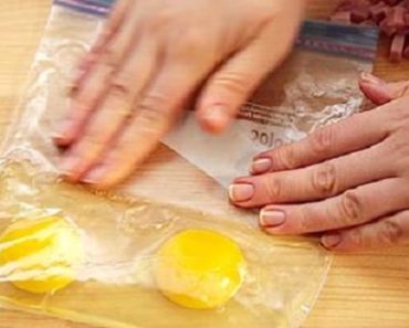 DIY Omelette in a Plastic Bag